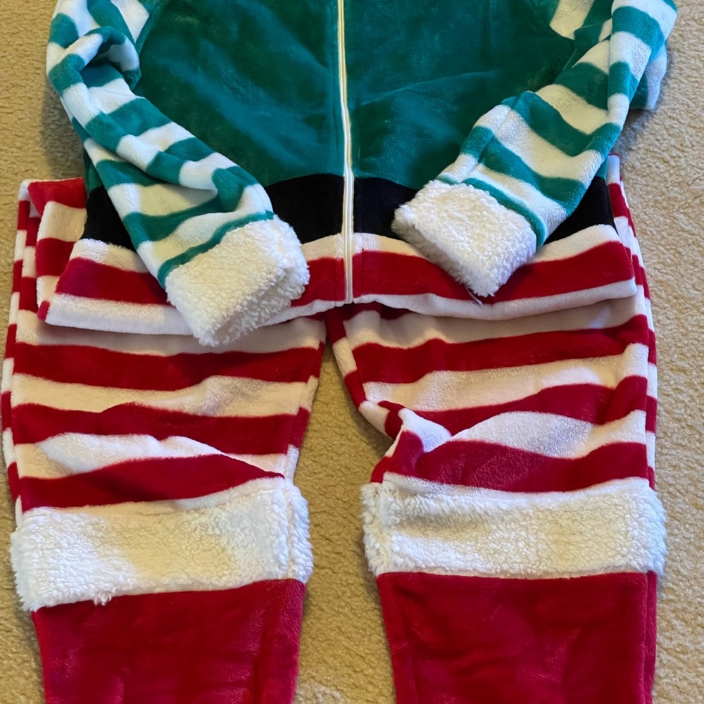 🧑🏼‍🎄HP🧑🏻‍🎄Holiday Santa onesie - Picture 5 of 10